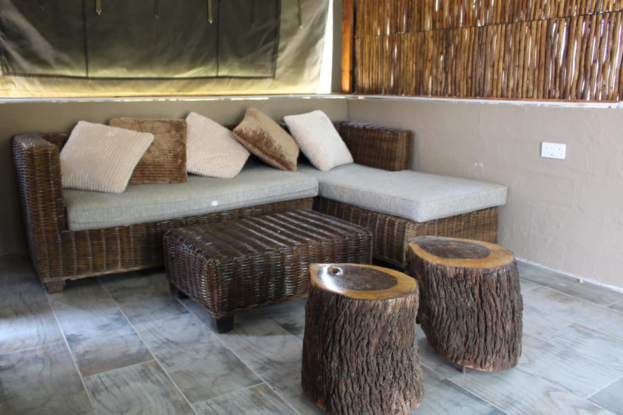 Rivermews Hotel And Spa Maun Exterior photo